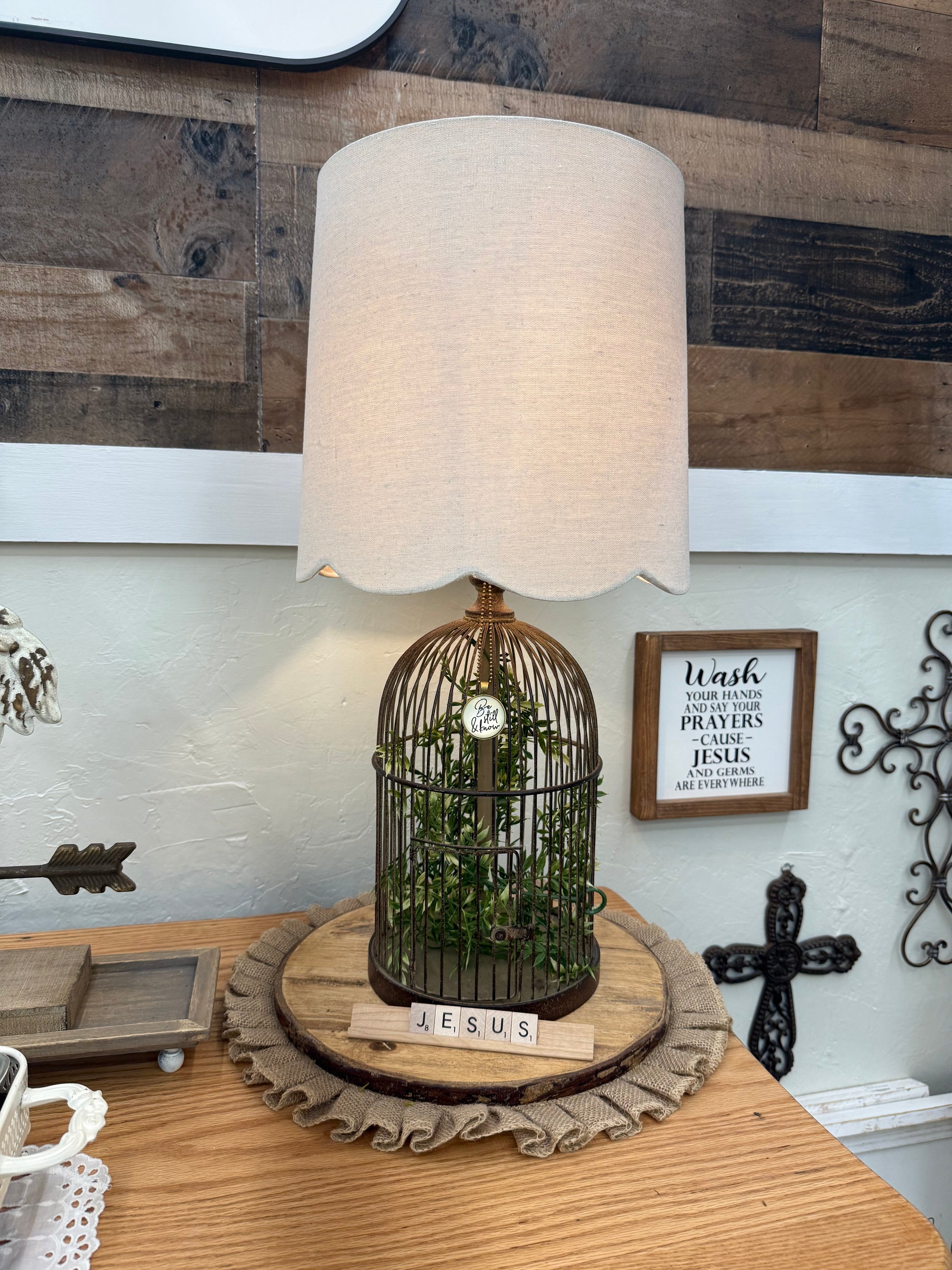 Rustic Birdcage Table Lamp – Farmhouse Accent Lighting