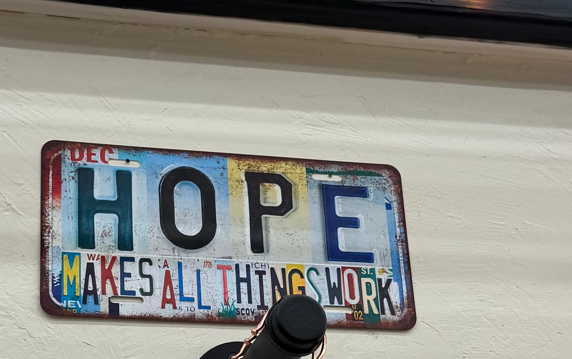 “Love Makes All Things Easy” &amp;amp; “Hope Makes All Things Work” License Plate Wall Art